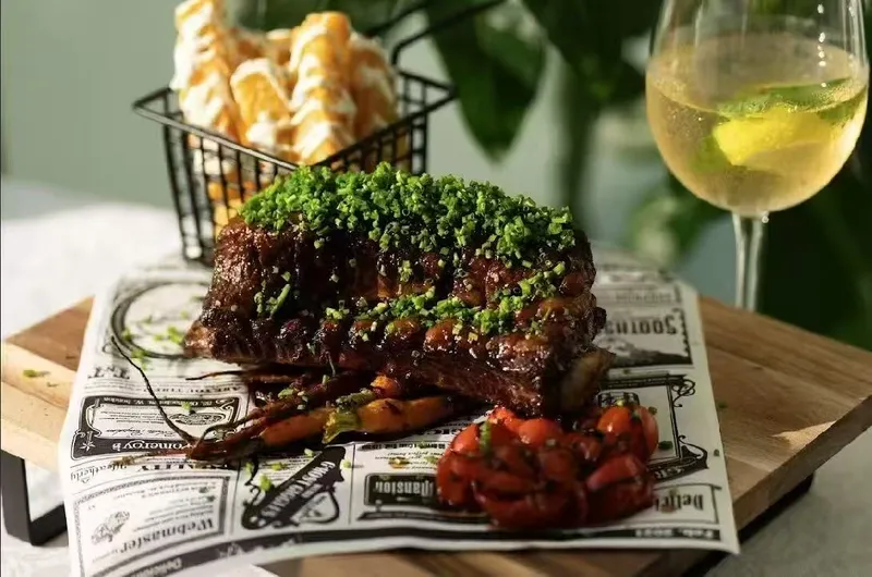  Daily Menu – Something for Everyone